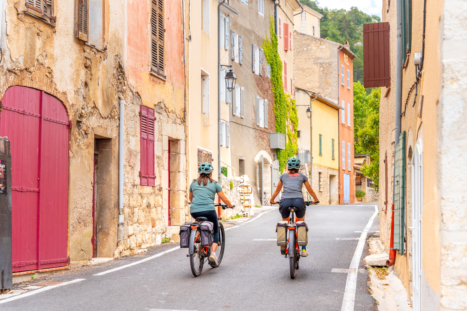 Dans Aiguines - Tour du Verdon à vélo : Etape Aiguines - Trigance