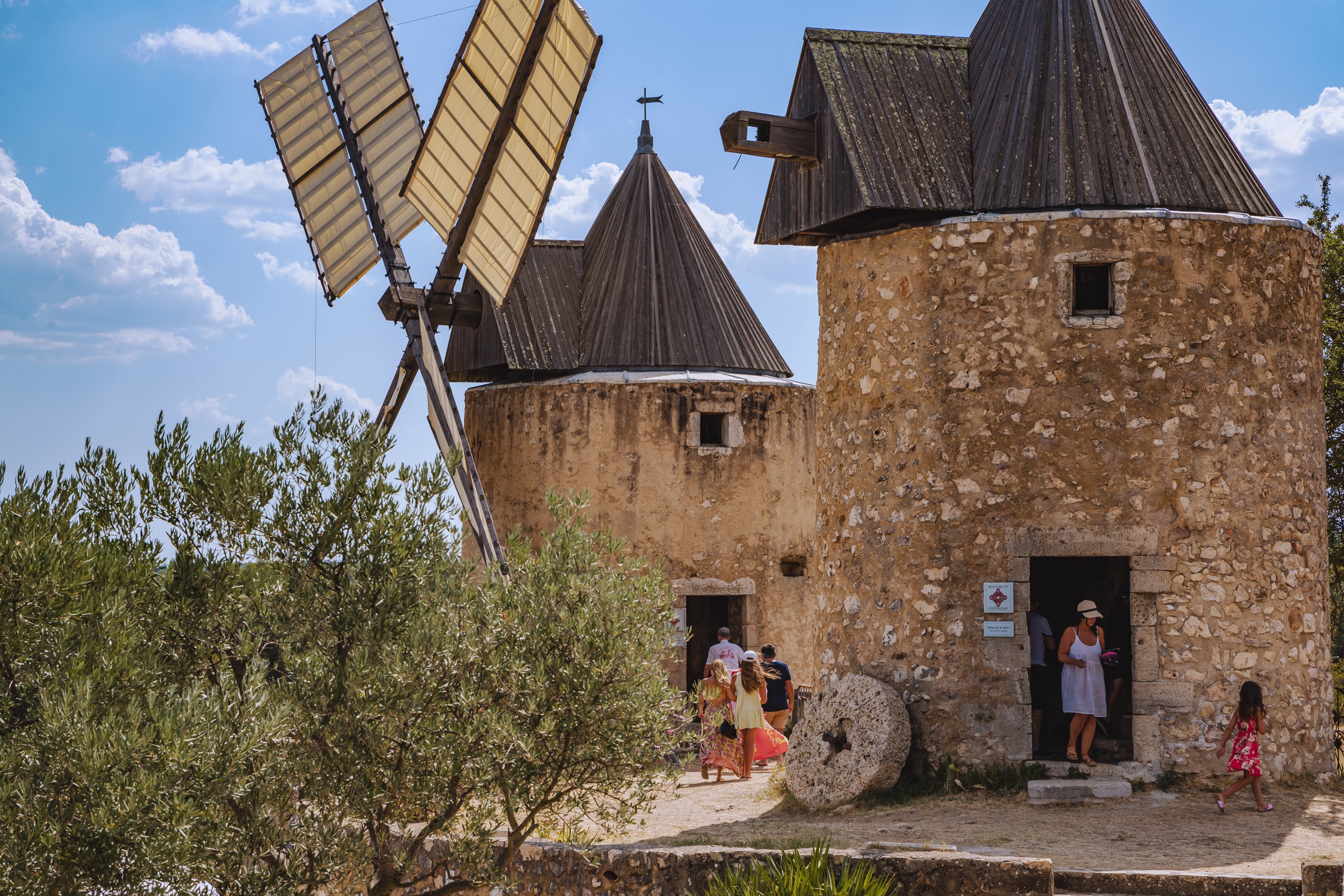 Moulins de Régusse - Tour du Verdon à vélo : Etape Bauduen - Baudinard-sur-Verdon - Moissac-Bellevue - Régusse - Montmeyan